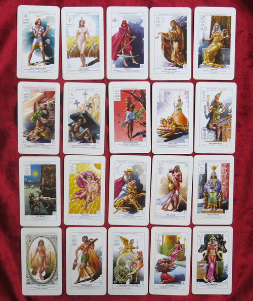 Cagliostro Tarot deck 1981 - HIGHLY COLLECTIBLE DECK – Antique Arcana