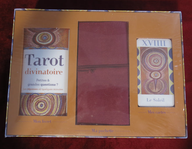 Femme Actuelle Divinatory Tarot - Hard tarot to get