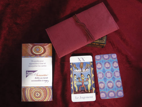 Femme Actuelle Divinatory Tarot - Hard tarot to get