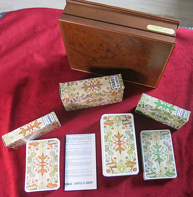 Coffret de jeu ancien en bois français - Cartes et Tarot Vintage