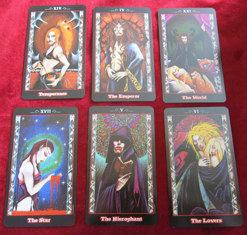 Le jeu de tarot du vampire, OOP, divination, lecteur de tarot