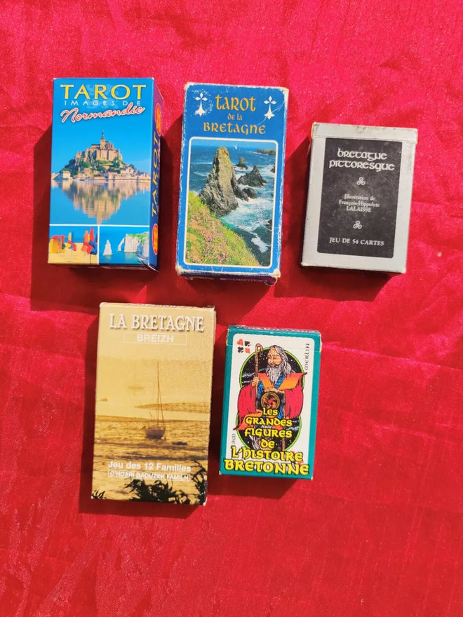 "Bretagne" Region in France: Set of 5 Vintage decks