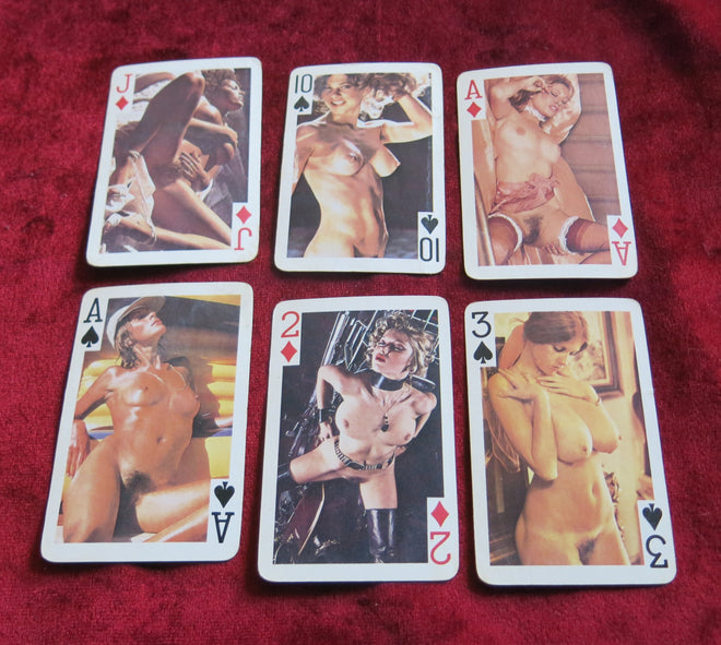 Cartes à jouer féminines nues lèvres, des années 60 - Cartes à jouer érotiques, Filles nues, Pin-Up