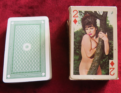 Sweet Heart 54 Models Playing cards from the 60s